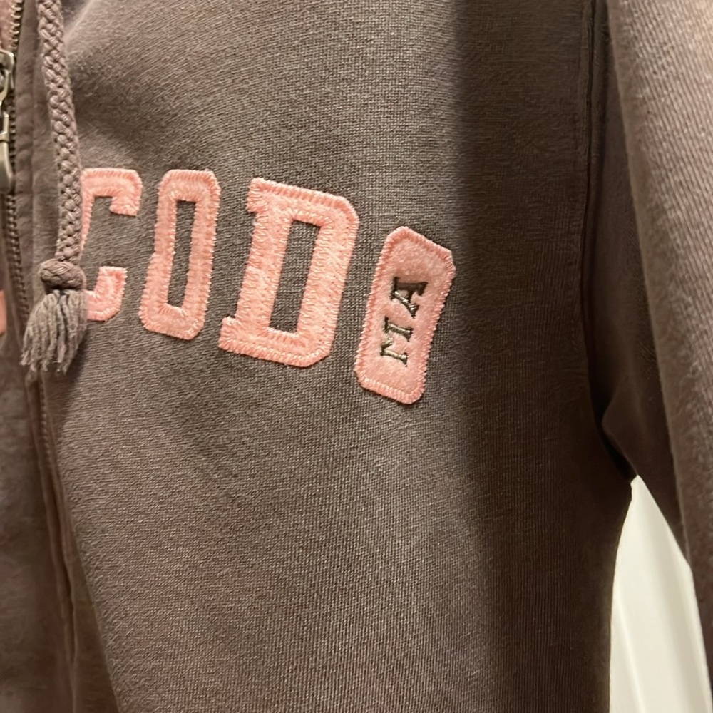 Vintage Cape Cod Hoody - Picture 2 of 2